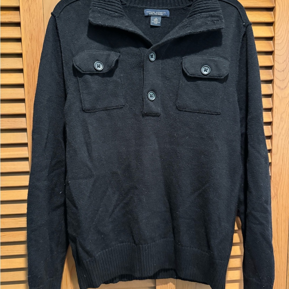 Banana Republic, 100% merino wool sweater, M